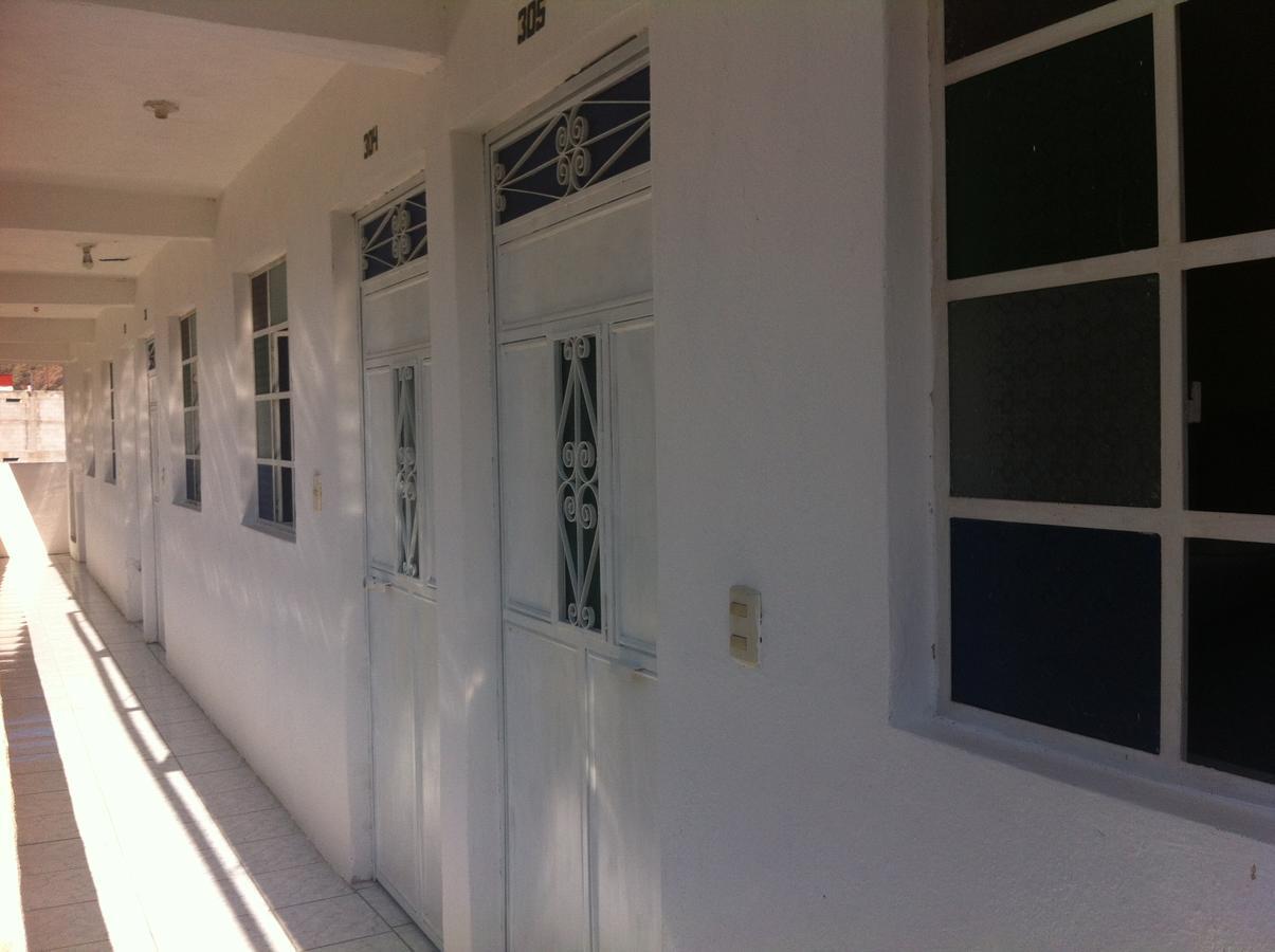 Hotel Paraiso San Pedro La Laguna Buitenkant foto